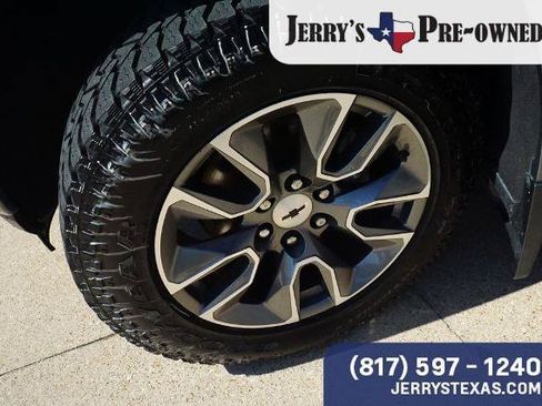Used 2020 Chevrolet Silverado 1500 RST w/ Texas Edition AWD/4WD image 9