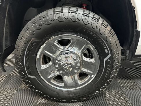 Used 2024 RAM 3500 Tradesman w/ Towing Technology Group AWD/4WD image 39