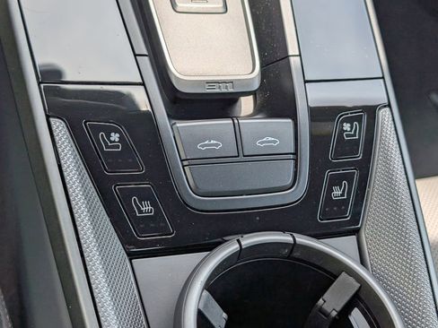 Certified 2024 Porsche 911 Targa 4S AWD/4WD image 18