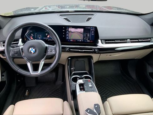 Used 2025 BMW X1 xDrive28i w/ Convenience Package AWD/4WD image 15