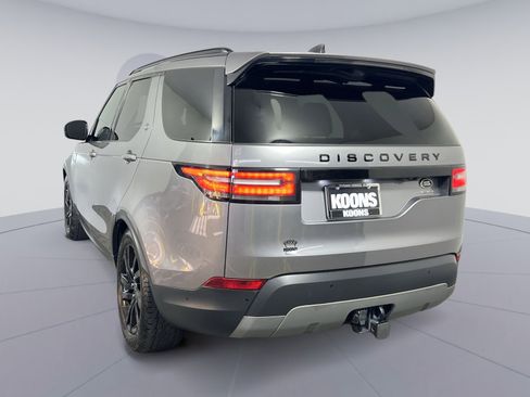 Used 2020 Land Rover Discovery HSE image 4