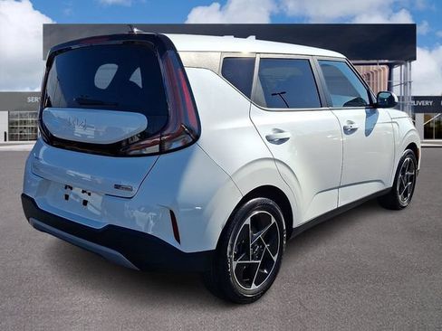 Certified 2024 Kia Soul EX FWD image 6