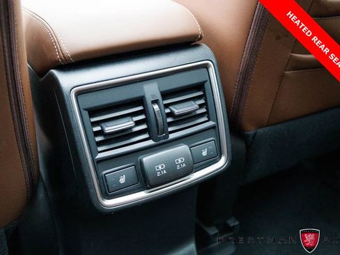 Used 2020 Subaru Forester Touring AWD/4WD image 12