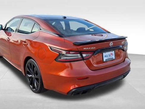Used 2022 Nissan Maxima SR w/ Sport Mat Group image 6