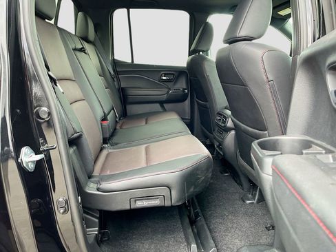 Used 2024 Honda Ridgeline Black Edition image 25