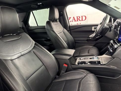 Certified 2023 Ford Explorer ST w/ Equipment Group 401A image 16