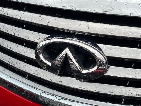 Used 2012 INFINITI G37 Journey w/ Premium Pkg image 10