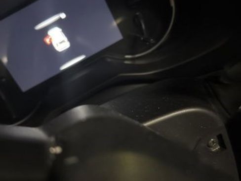 Used 2025 Toyota RAV4 XLE Premium image 1