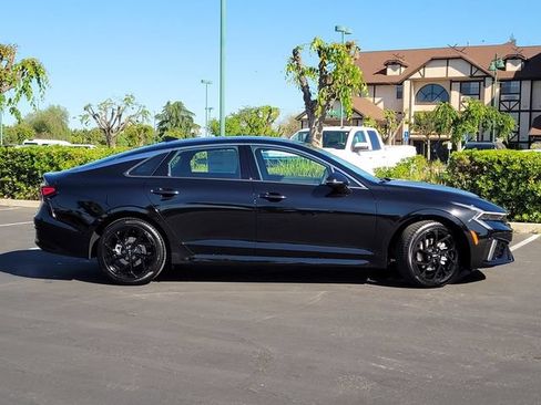 New 2026 Kia K5 GT-Line FWD image 3