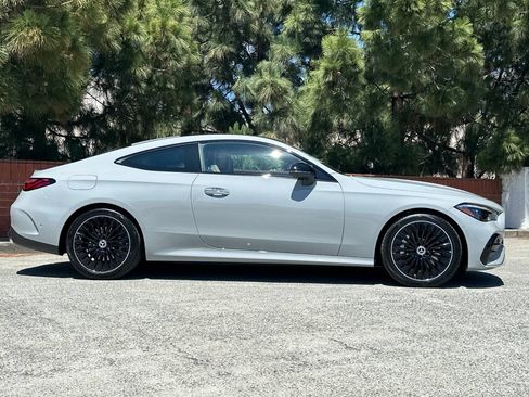 New 2026 Mercedes-Benz CLE 450 4MATIC Coupe image 3