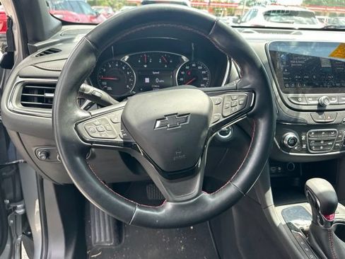 Used 2023 Chevrolet Equinox RS w/ RS Leather Package FWD image 16