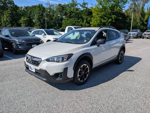 Used 2021 Subaru Crosstrek 2.0i AWD/4WD image 2
