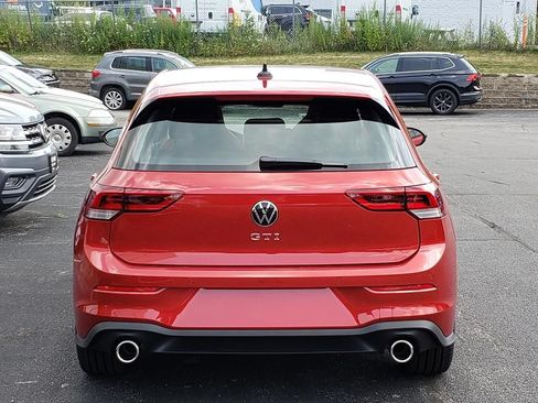 New 2026 Volkswagen GTI SE FWD image 4