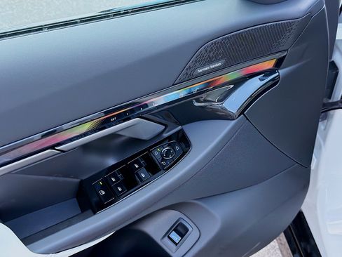 New 2027 BMW 530i RWD image 22