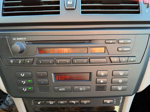 Used 2007 BMW X3 3.0si image 33