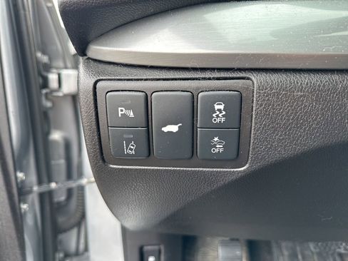 Used 2017 Acura RDX AWD w/ Advance Package image 19