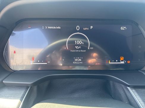 Certified 2024 Jeep Grand Cherokee Limited w/ Luxury Tech Group II image 20