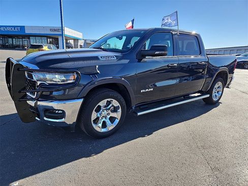 Used 2025 RAM 1500 Lone Star image 2