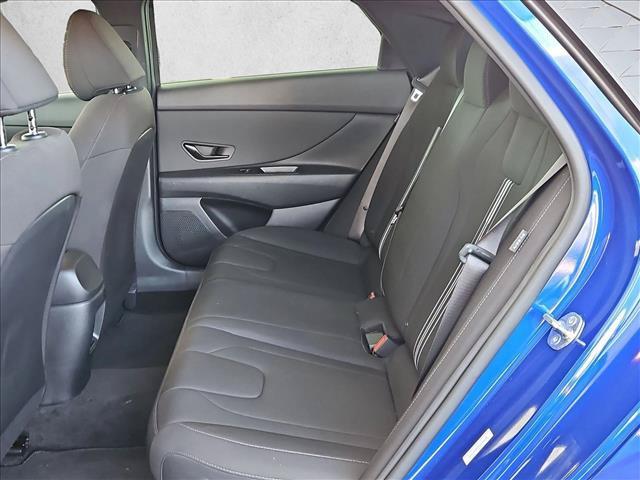 Used 2026 Hyundai Elantra SEL w/ Cargo Package FWD image 13
