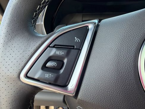 Used 2023 Chevrolet Camaro SS RWD image 21