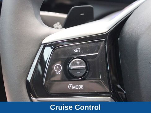 Used 2026 BMW 530i xDrive w/ Premium Package AWD/4WD image 21