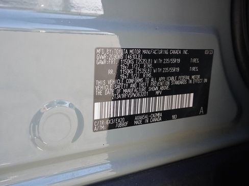 Used 2023 Toyota RAV4 XLE Premium AWD/4WD image 51