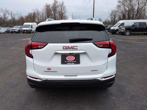 Used 2018 GMC Terrain SLT w/ Preferred Package image 4