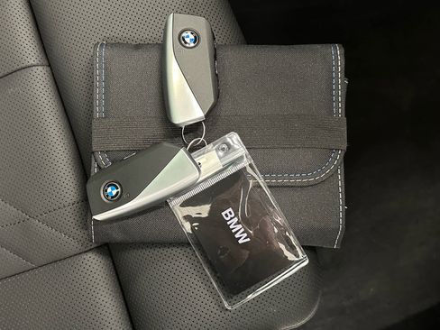 Used 2025 BMW X3 xDrive30i w/ Premium Package image 40