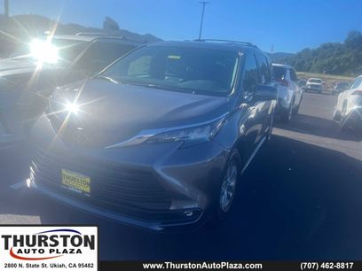 New 2025 Toyota Sienna XLE