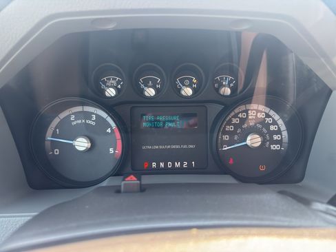 Used 2016 Ford F250 XLT w/ Advanced Security Group AWD/4WD image 14