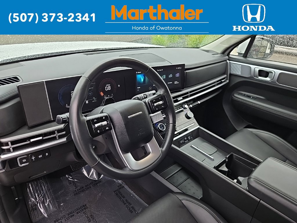 Used 2026 Hyundai Santa Fe SEL FWD image 11