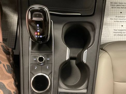 Used 2020 Cadillac XT4 Luxury AWD/4WD image 22