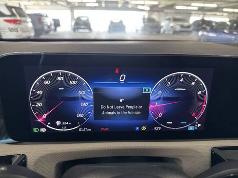 Used 2025 Mercedes-Benz CLA 250 4MATIC w/ Winter Package image 15