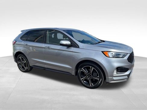 Used 2020 Ford Edge ST w/ Cold Weather Package AWD/4WD image 7