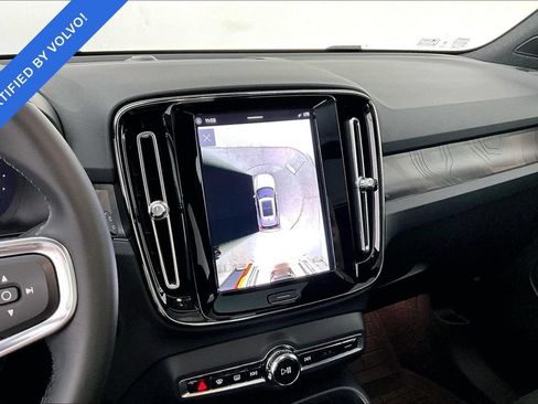 Certified 2023 Volvo XC40 Recharge Plus AWD/4WD image 30
