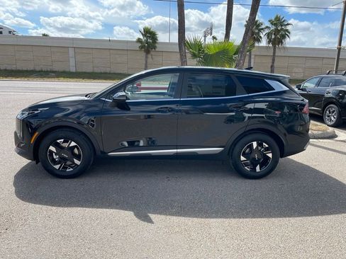 New 2026 Kia Sportage LX w/ LX Convenience Package FWD image 4