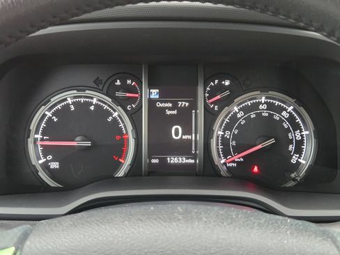 Used 2022 Toyota 4Runner TRD Pro AWD/4WD image 23