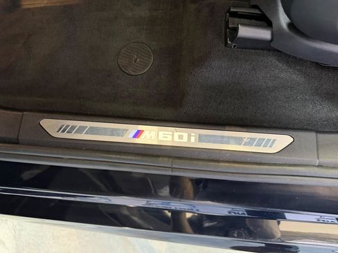 Used 2024 BMW X5 M60i AWD/4WD image 16