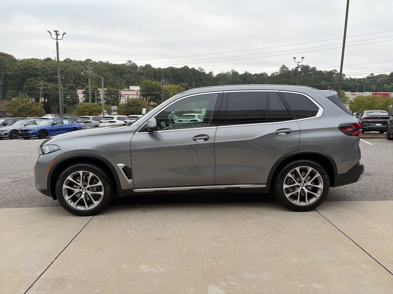 Used 2026 BMW X5 sDrive40i RWD image 5