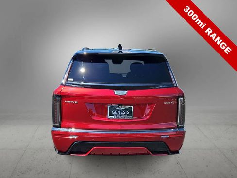 Used 2026 Cadillac Vistiq Platinum AWD/4WD image 7