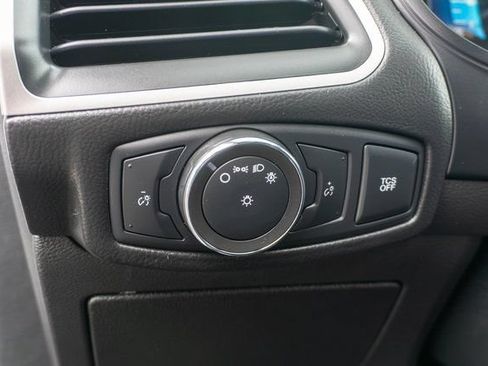 Used 2022 Ford Edge SEL AWD/4WD image 19