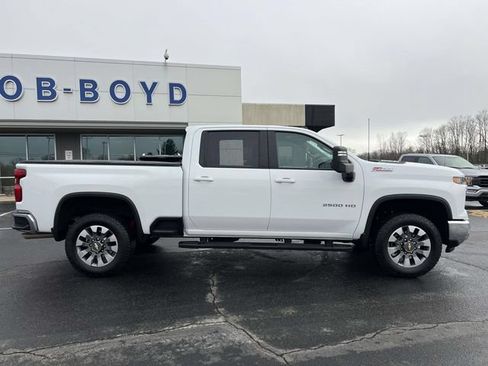 Used 2025 Chevrolet Silverado 2500 LT w/ All Star Edition AWD/4WD image 10