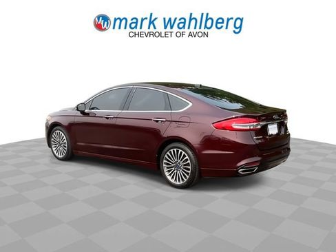Used 2017 Ford Fusion SE w/ Fusion SE Technology Package FWD image 6