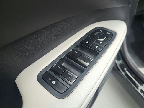 Used 2023 Lexus RX 350 Premium image 20