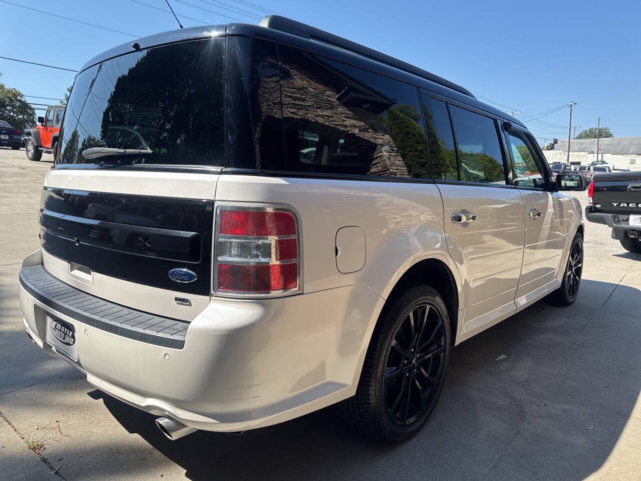 Used 2019 Ford Flex SEL w/ Equipment Group 202A AWD/4WD image 5