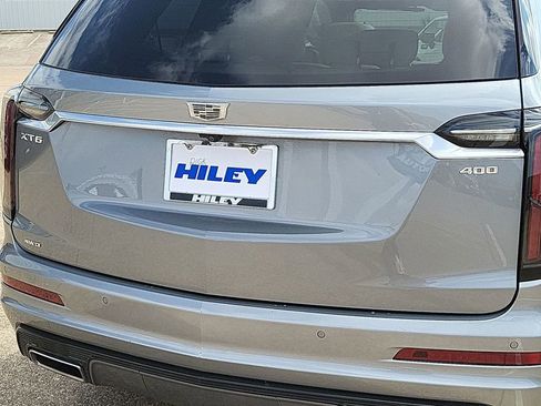 Certified 2024 Cadillac XT6 Sport w/ Technology Package image 33