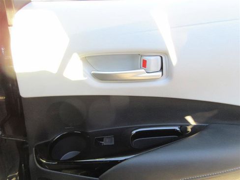 Used 2019 Toyota Corolla SE image 23