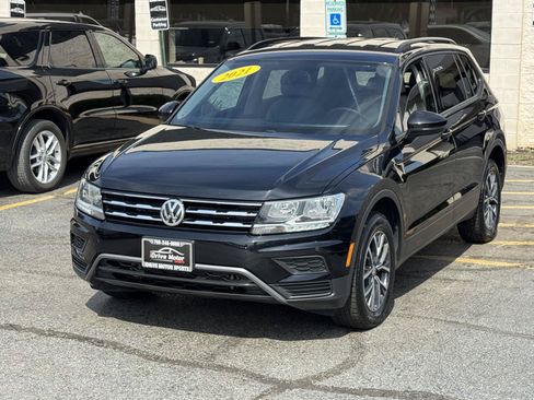 Used 2021 Volkswagen Tiguan S FWD image 16