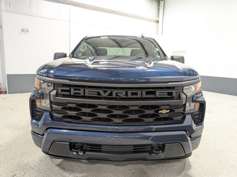 Used 2022 Chevrolet Silverado 1500 Custom image 8
