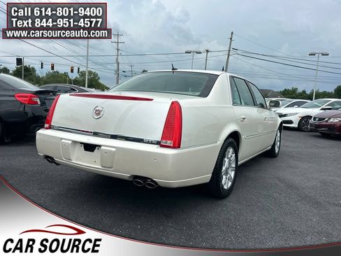 Used 2008 Cadillac DTS w/ Sun And Sound Package FWD image 7